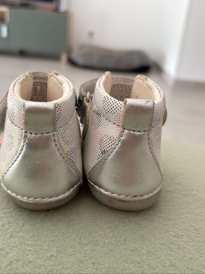 Chaussure - photo numéro 2