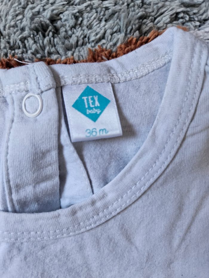 Lot de 4 t-shirt- 36mois - photo numéro 3