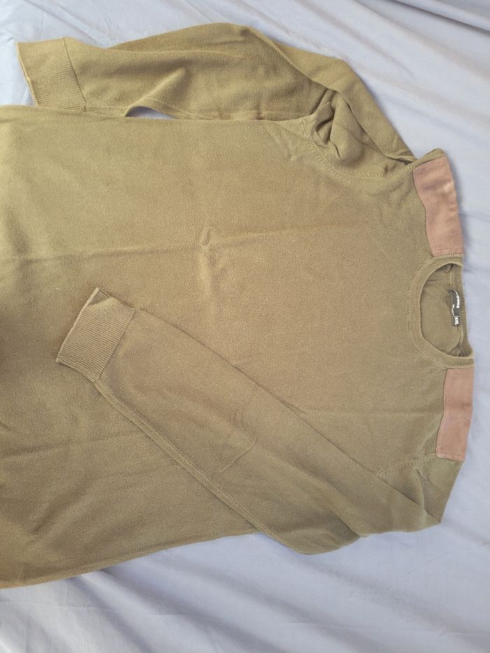 Pull kaki