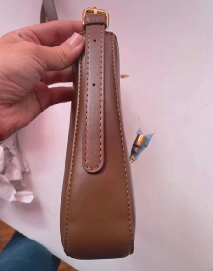 Sac à main marron Neuf 25x23 cm - photo numéro 6