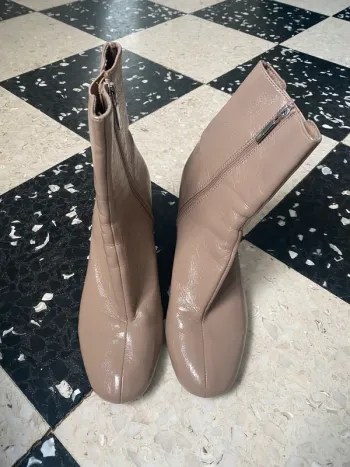 Bottines Zara beiges effet cuir – T39 – talon bloc