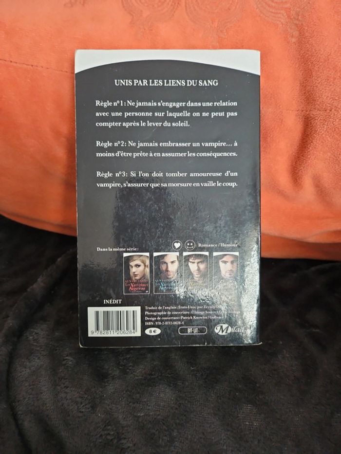 Livre de poche les vampires argeneau tome 5 - photo numéro 2