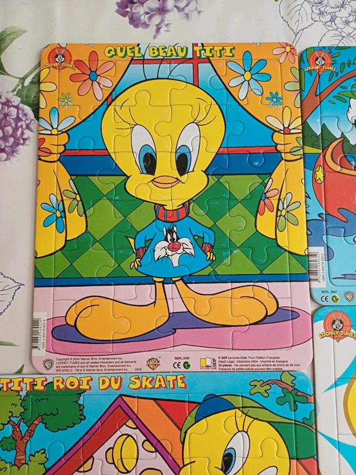 Puzzle cartonné à formes looney tunes titi - photo numéro 3
