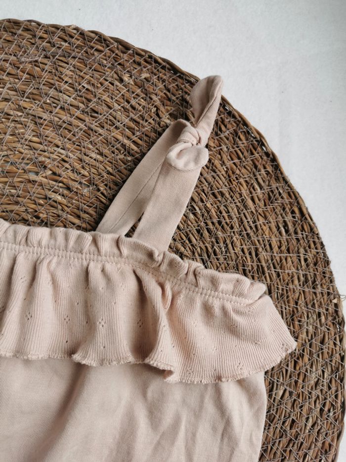 Haut 👣 bretelles fines, 9mois, kiabi - photo numéro 4