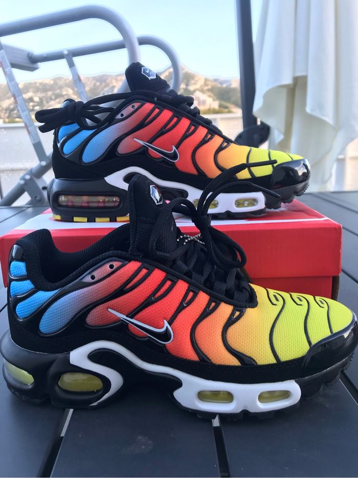 Tn tropical taille 42 neuf jamais porte - photo numéro 2