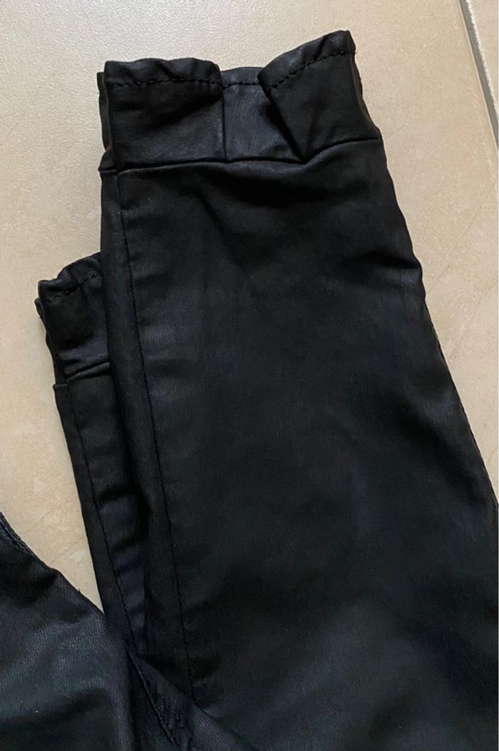 Pantalon Droit Enduit Taille 38-40  Avec Volant - photo numéro 4