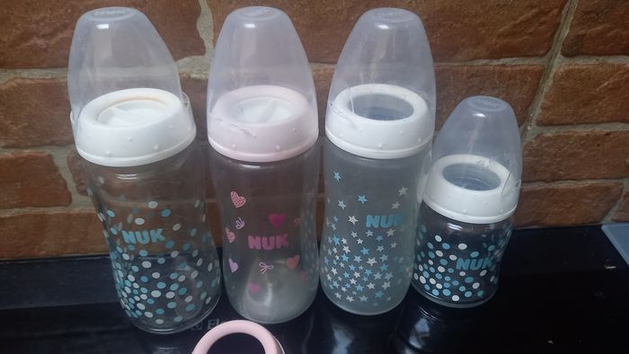 Lot de 4 biberons Nuk