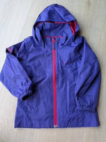 Coupe-vent /kway quechua 4 ans
