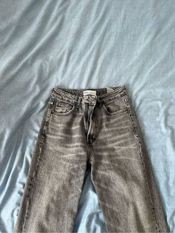 jean mom gris