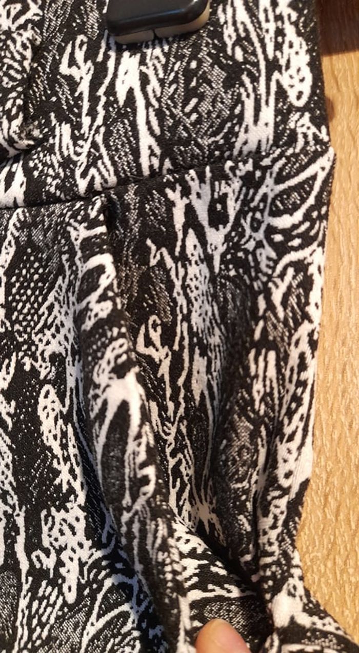 Pantalon style caleçon imprimé Taille M - photo numéro 2