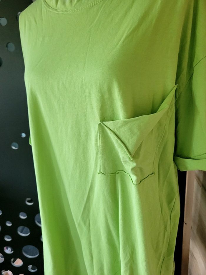 Tee shirt large femme taille M/L vert - photo numéro 2