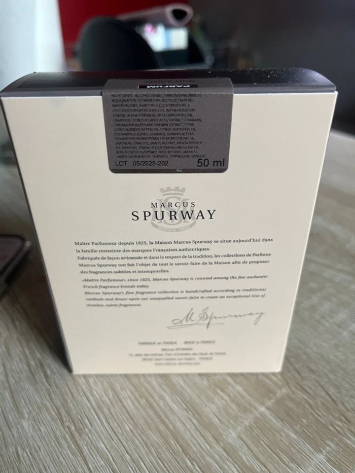Parfum homme Marcus Spurway 2025 - photo numéro 3