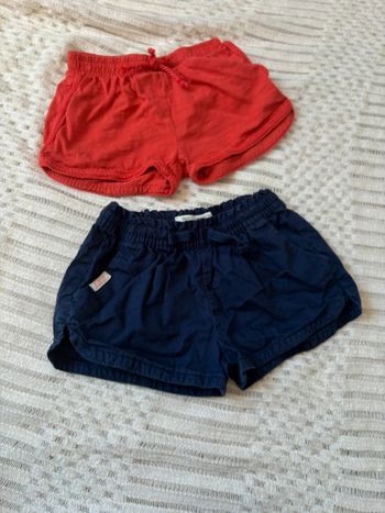 2 short fille  Zara 18/24 mois