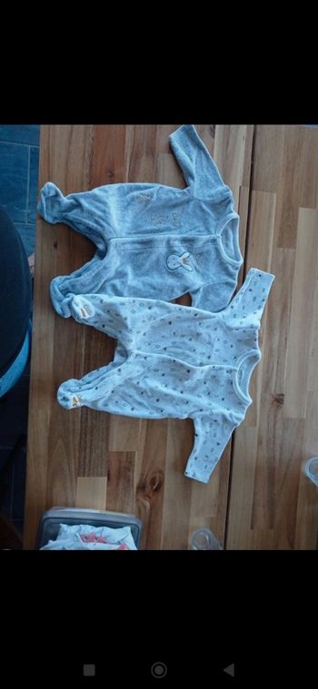 Lot 2 pyjamas velours