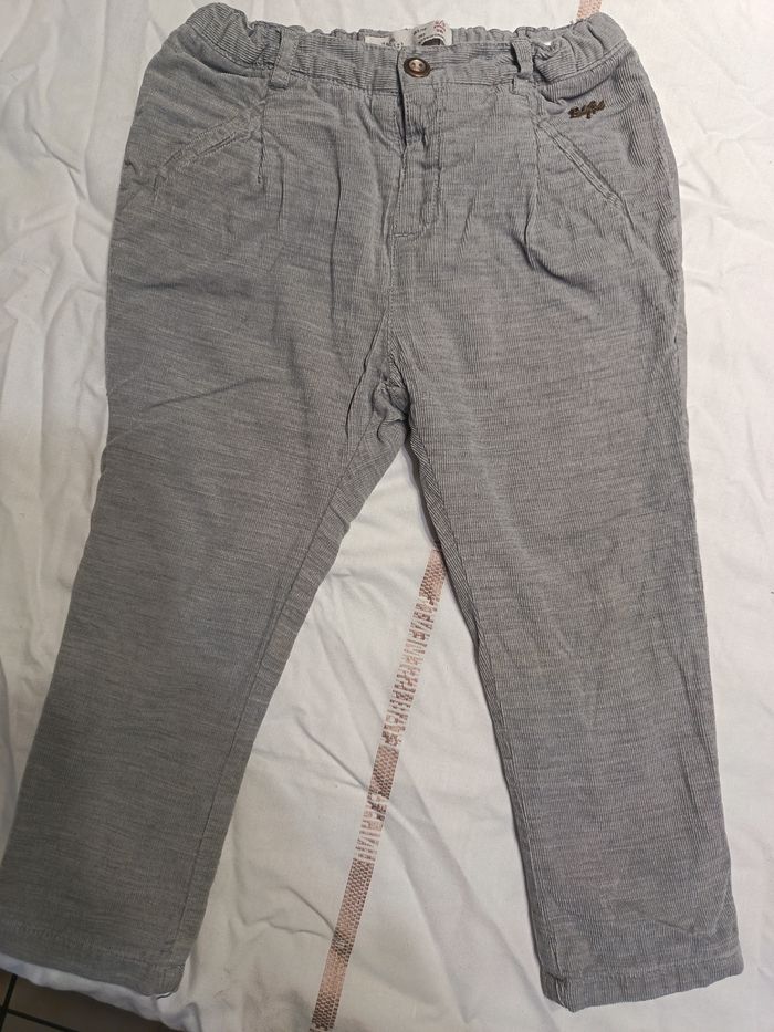 pantalon Zara + haut 2 ans réf 36 S2 - photo numéro 2