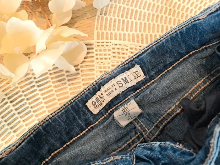 Short, taille 6 ans, marque girl forever - photo numéro 2