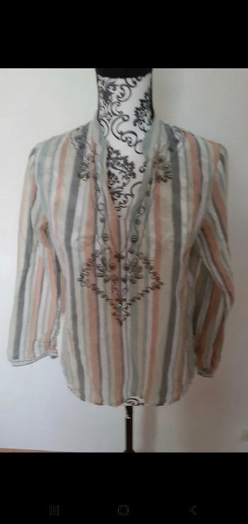 Blouse style tunisienne