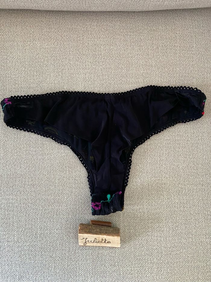 Soutien gorge noir brodee fleur undiz - photo numéro 6