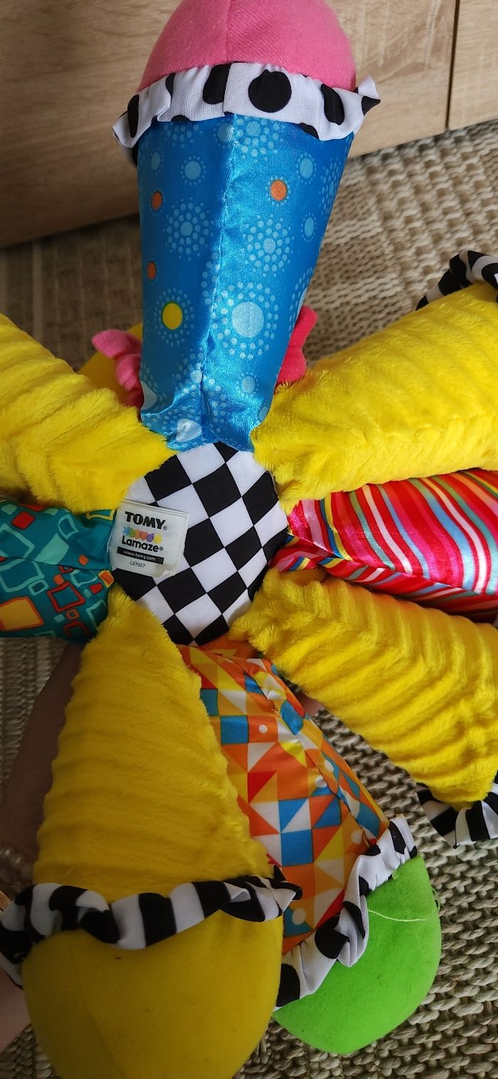 Pieuvre Musicale de TOMY Lamaze Jaune - photo numéro 6