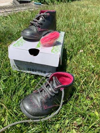 Chaussures filles Vertbaudet taille 21