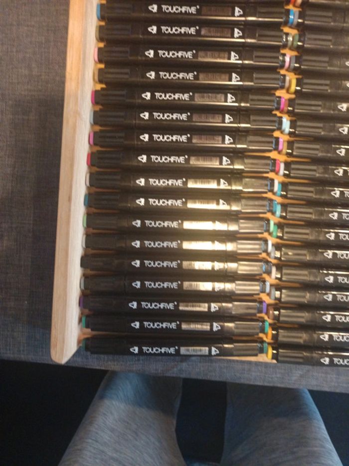 Lot de 79 feutres comme neuf - photo numéro 6