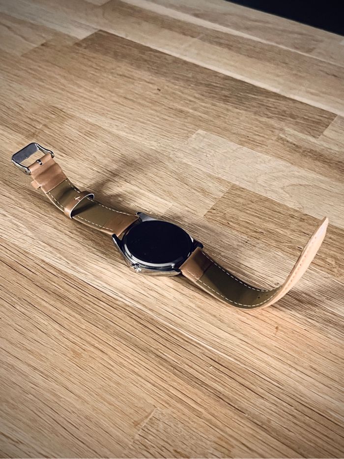 Ancienne Montre à cadran RTL Neuve - photo numéro 5