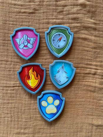 Lot de 5 badges Pat patrouille