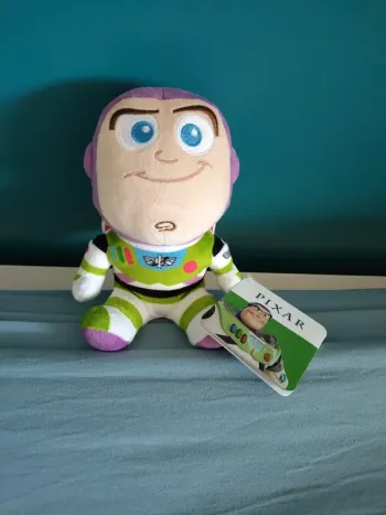 Peluche buzz l'éclair