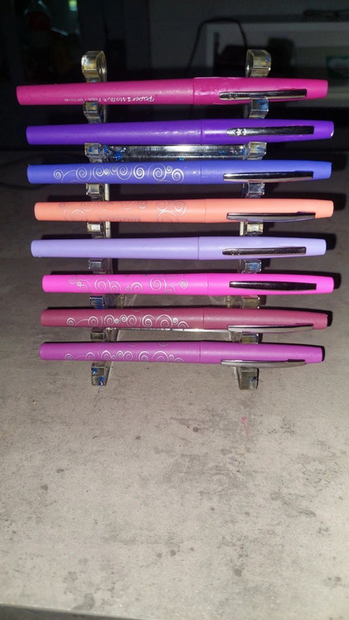 Porte crayon en résine