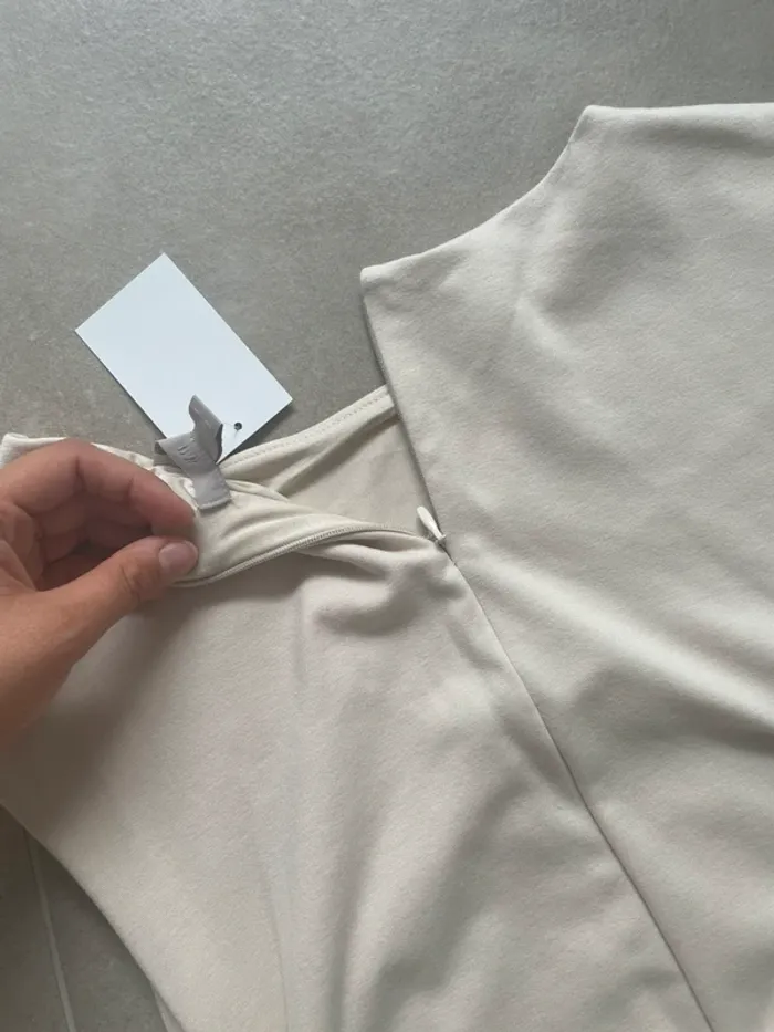 Robe mi longue à fronce - photo numéro 4