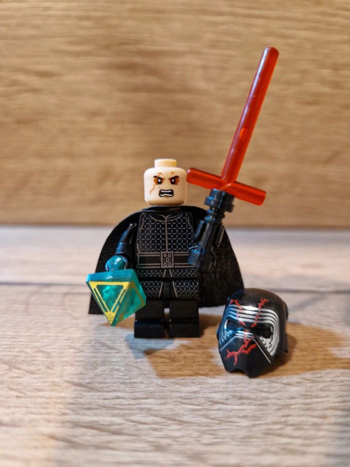 Figurine type lego Sith Kylo Ren avec Holocron star wars - photo numéro 2