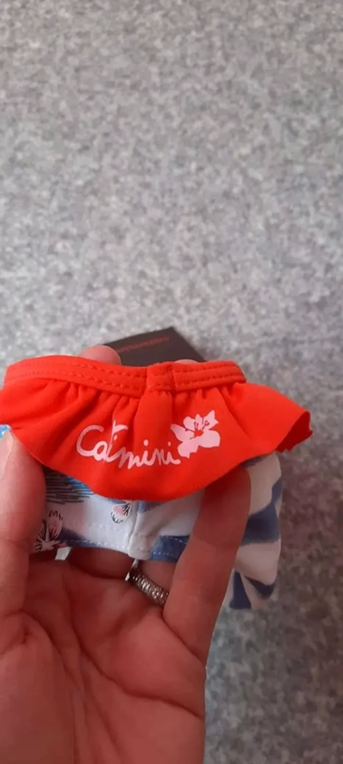 Catimini culotte de maillot de bain neuf
Taille 18 mois - photo numéro 3