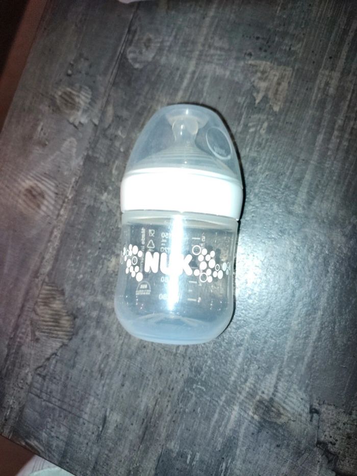 Biberon Nuk