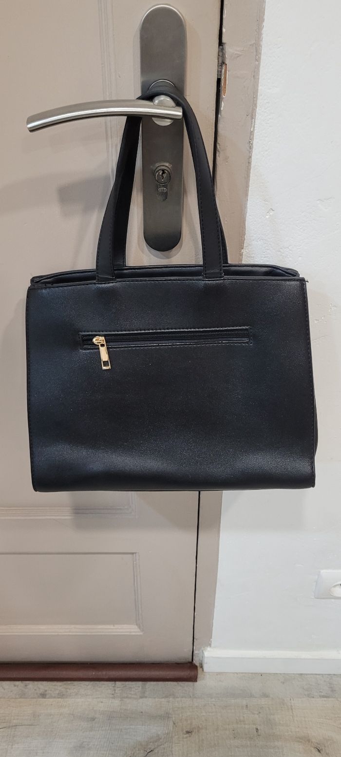 Sac à main noir - photo numéro 2