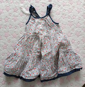 Robe fleurie orchestra 24 mois