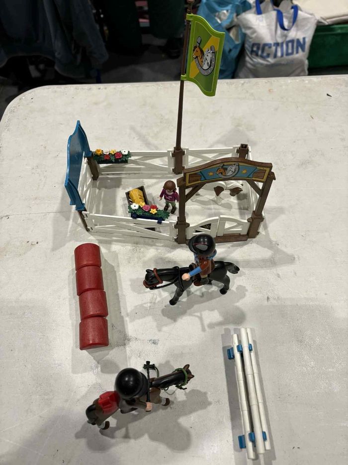 Centre d entraînement pour chevaux playmobil