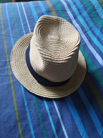 Chapeau de paille 2 ans