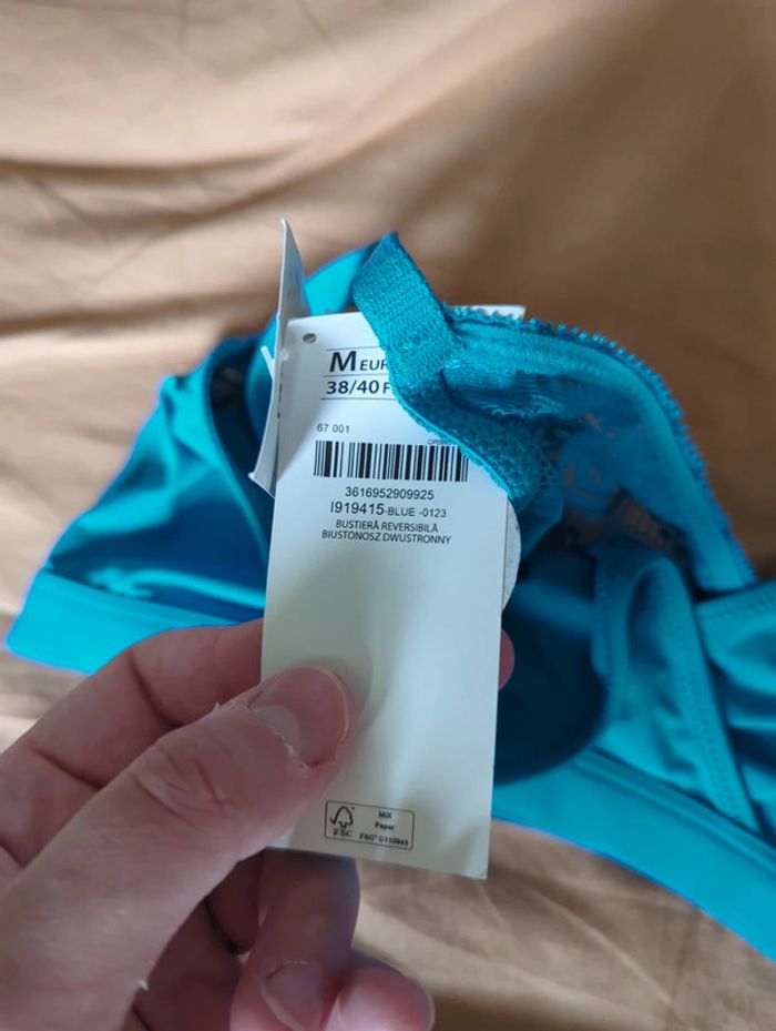 Brassière femme neuve - photo numéro 3