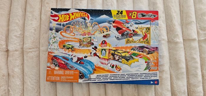 Calendrier de l avent Hotweels Neuf