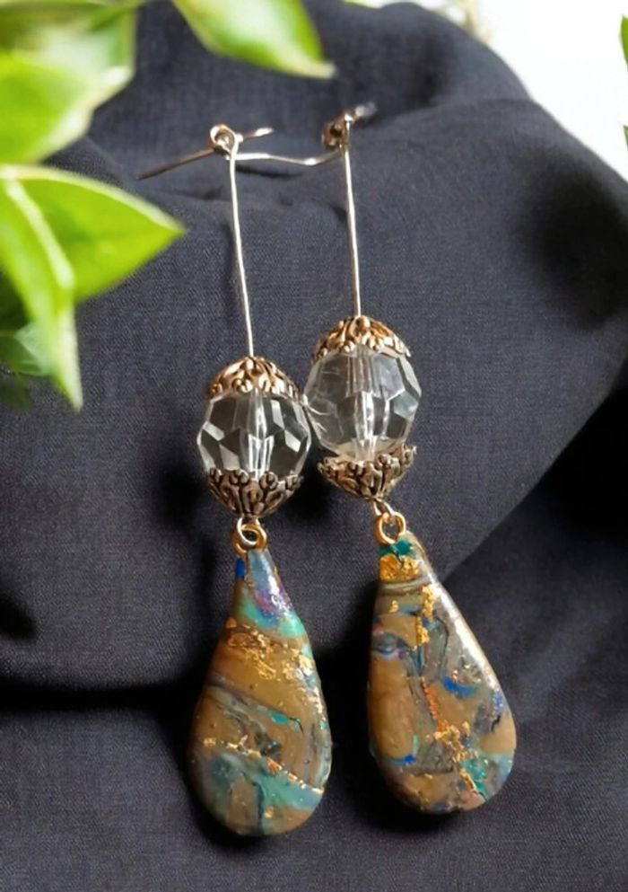 Boucles d'oreilles pendante forme gouttes