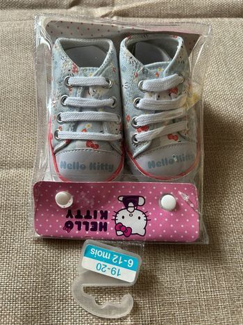 Chaussures Hello Kitty 19/20 6-12 mois