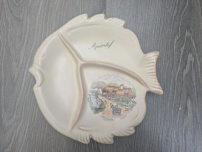 Assiette/plateau apéritif forme poisson Normandie