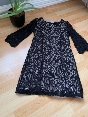 Jolie robe dentelle noire H&M taille XS