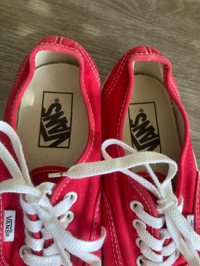 Vans rouge - photo numéro 3