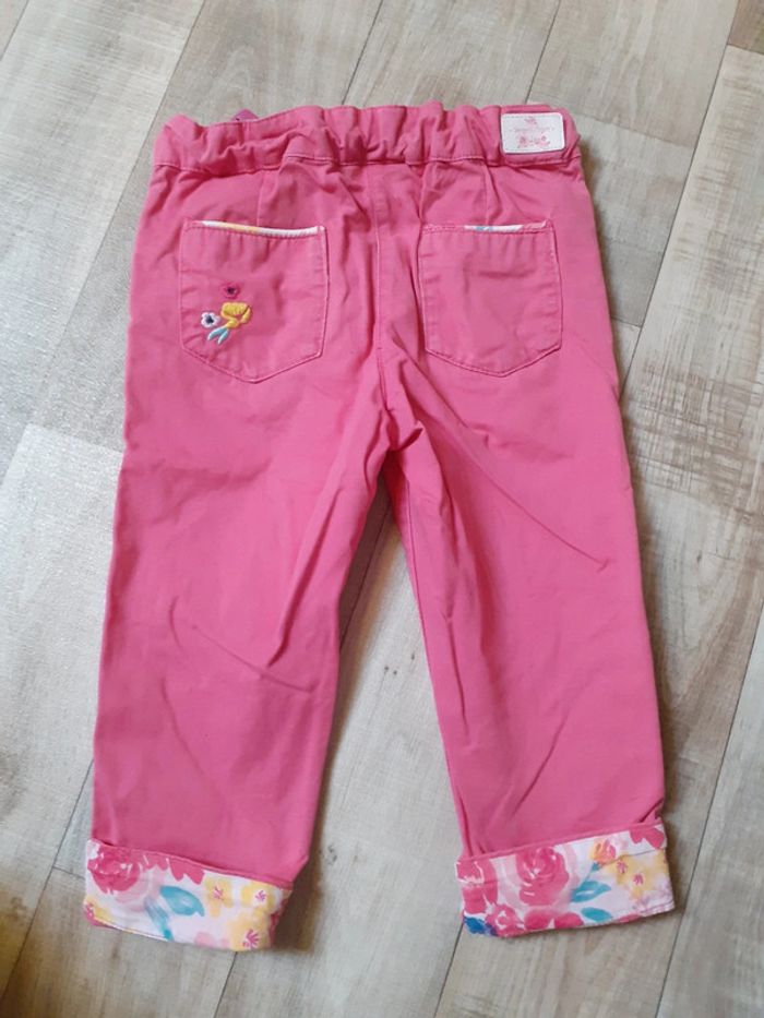 Pantacourt fille rose brodé fleuri 3 ans - photo numéro 6