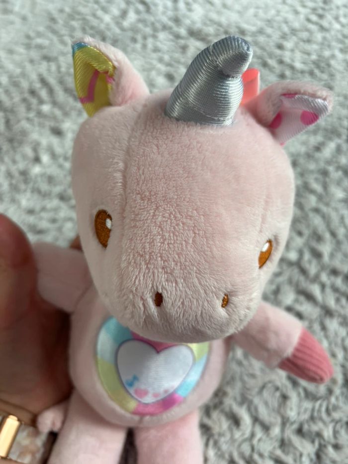 Maé ma licorne à câliner VTech - photo numéro 5