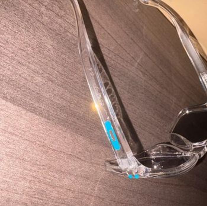 Lunette de soleil  oakley - photo numéro 2