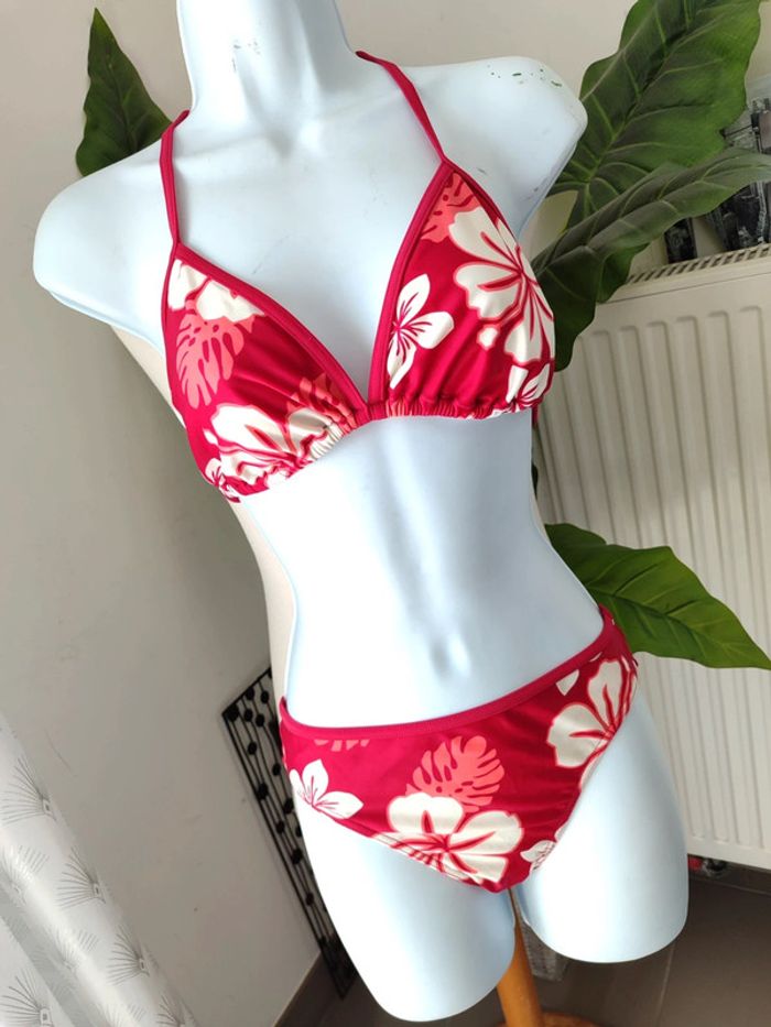 Joli maillot de bain 2 pièces