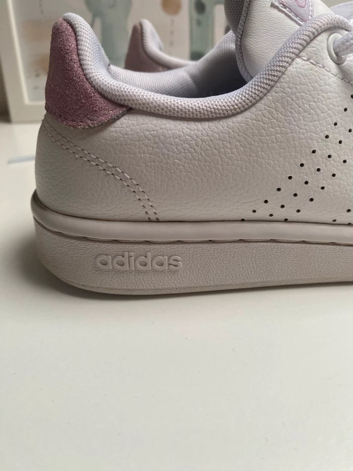 Chaussures adidas - photo numéro 3