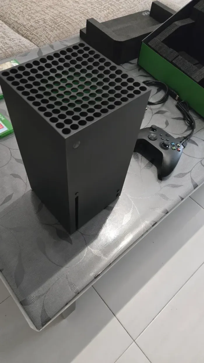 Microsoft · Xbox Series X · Noir - photo numéro 8